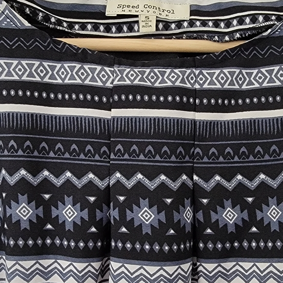 Speed Control Women's Summer Dress - Picture 4 of 9